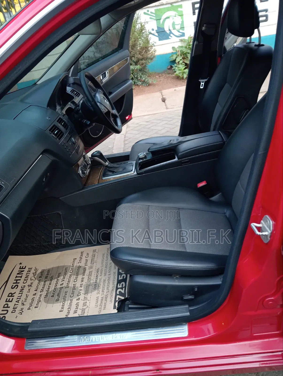 Mercedes-Benz C200 2010 Red