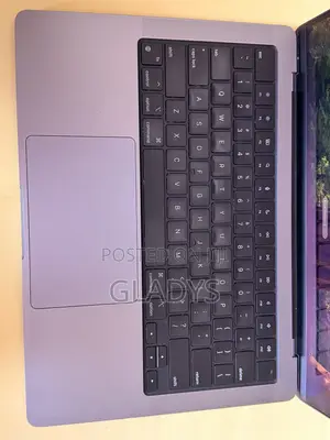 Laptop Apple MacBook Pro 2023 M3 8GB Apple M3 SSD 512GB