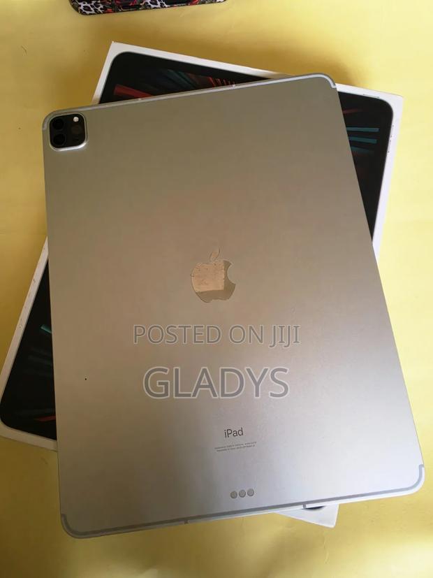 Apple iPad Pro 12.9 (2022) 1 TB Silver - thumbnail 3