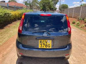 Nissan Note 2011 Blue