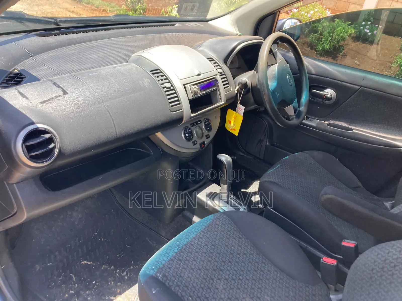 Nissan Note 2011 Blue