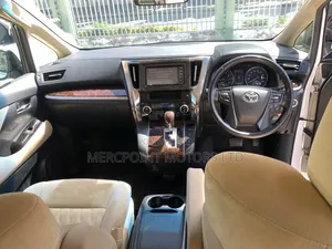 Toyota Vellfire 2019 Teal