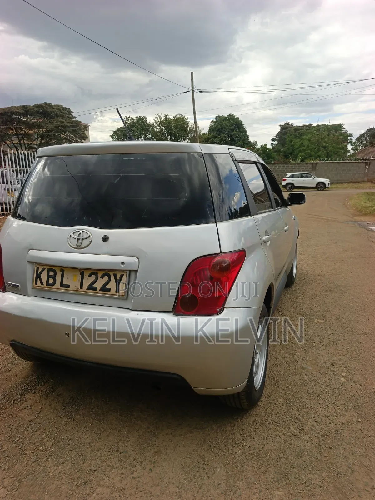 Toyota IST 2004 Silver
