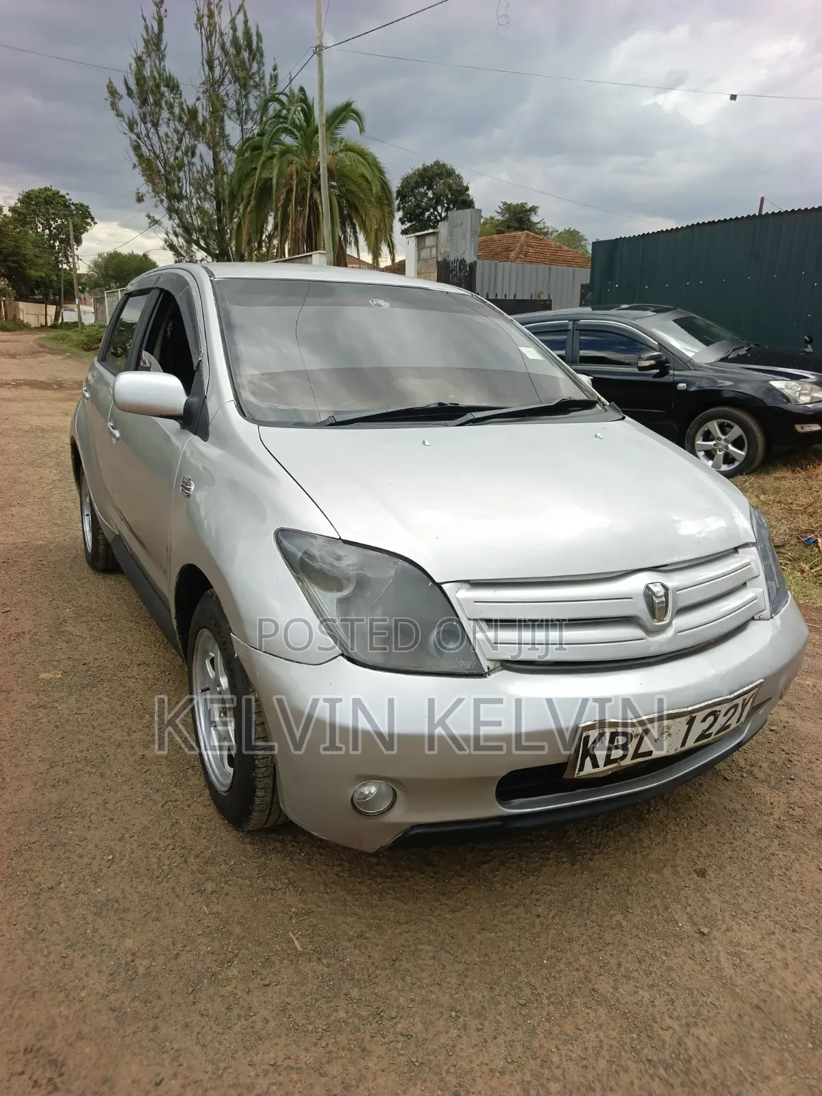 Toyota IST 2004 Silver