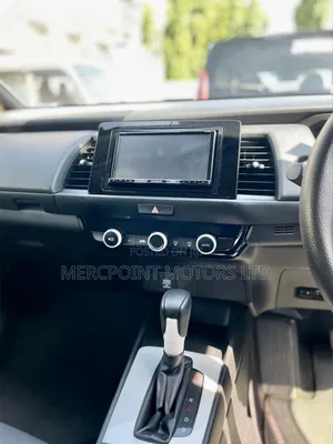 Honda Fit 2021 White
