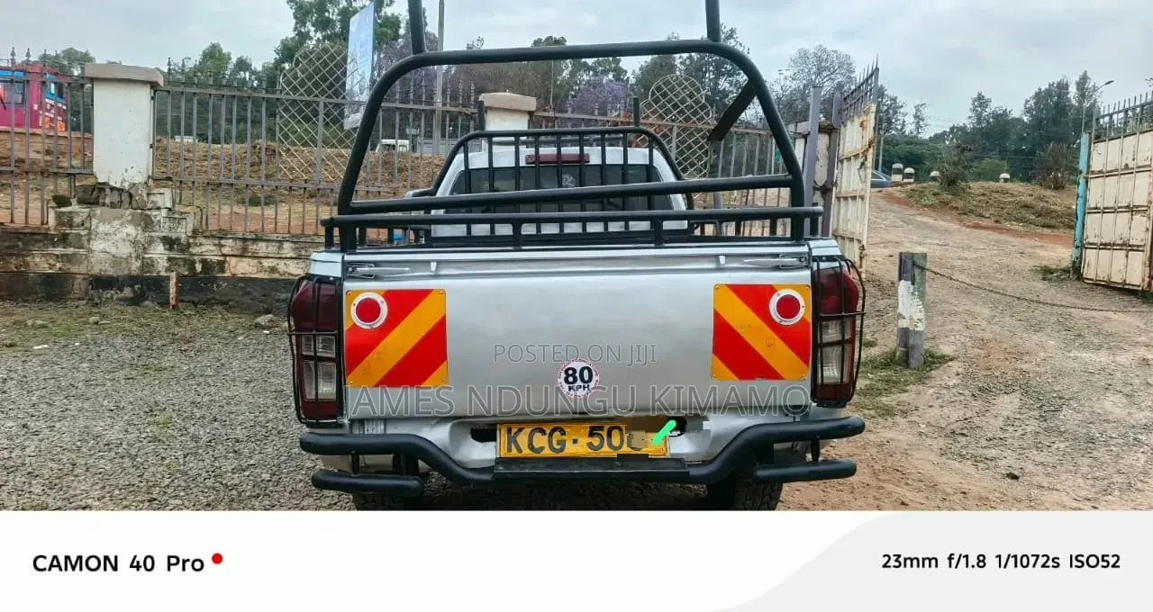 Isuzu D-MAX 2015 Silver