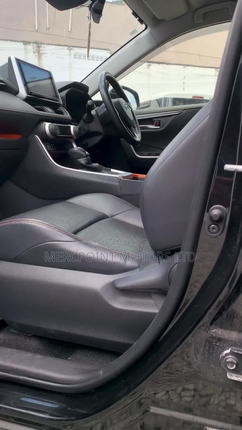 Toyota RAV4 Adventure AWD 2020 Black