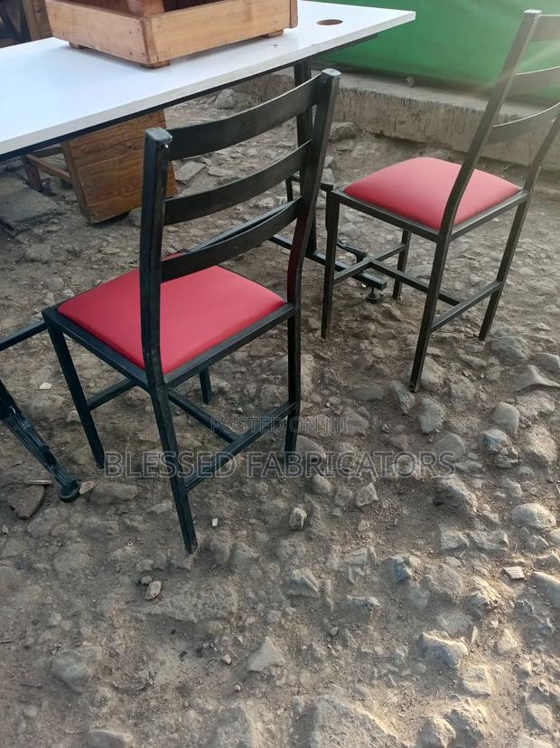 Square Flat Chair