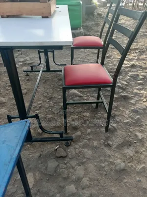 Square Flat Chair