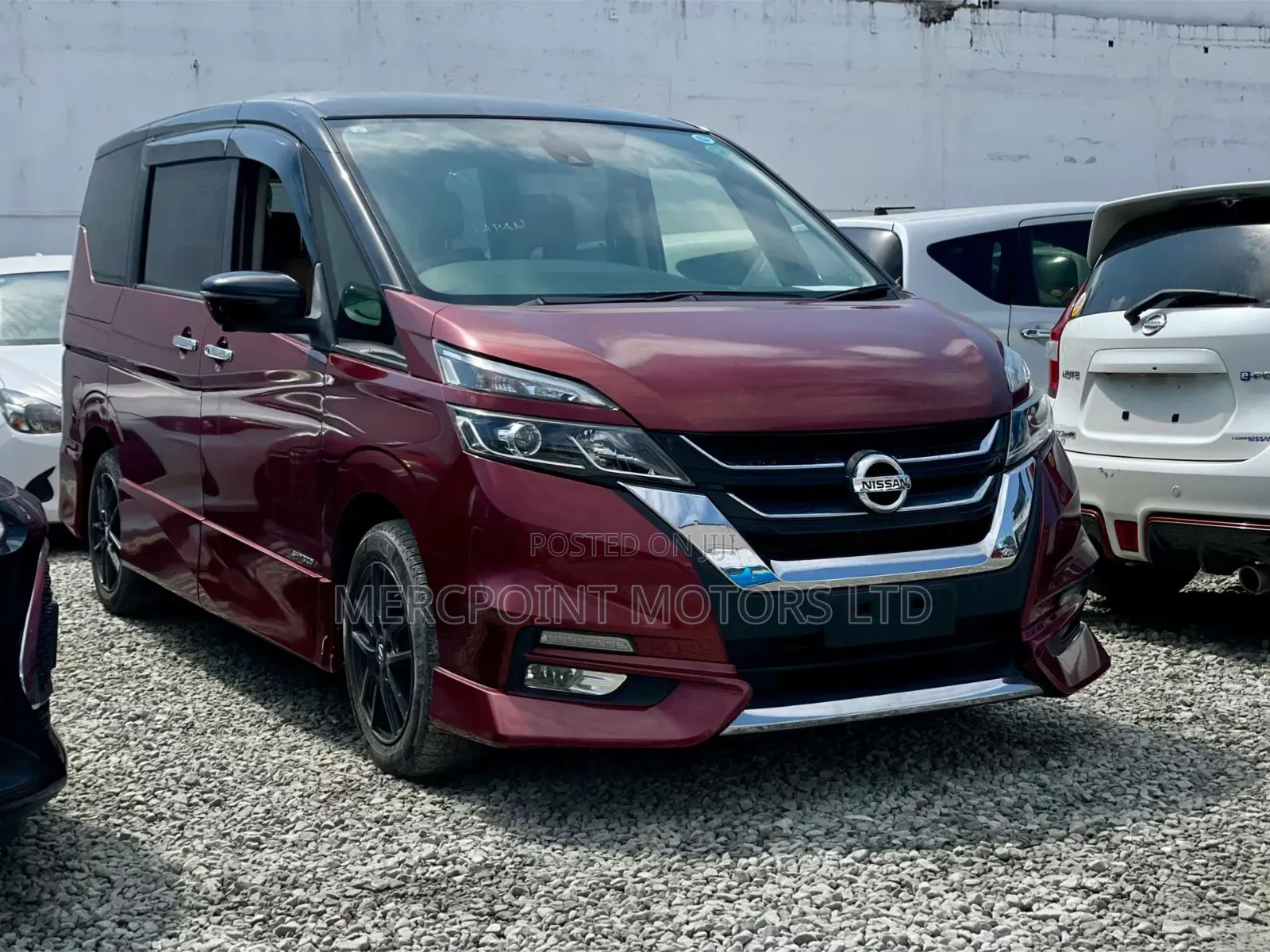 Nissan Serena 2019 Red