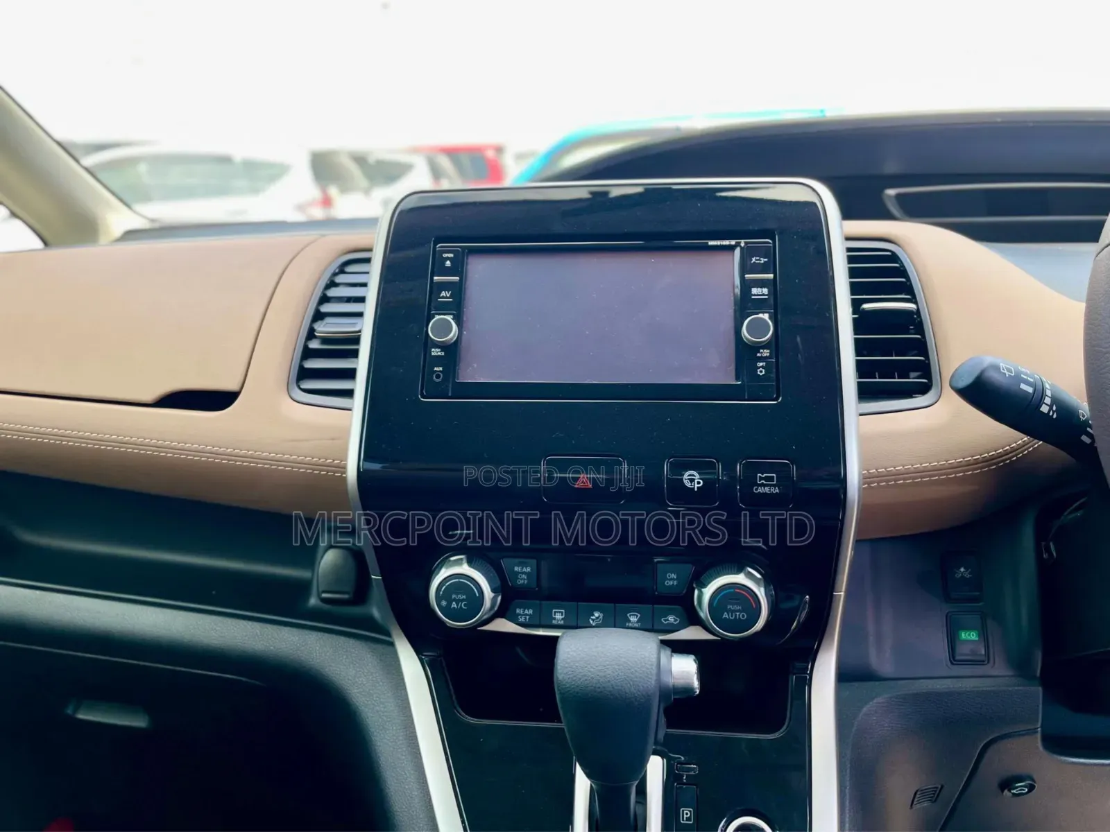 Nissan Serena 2019 Red