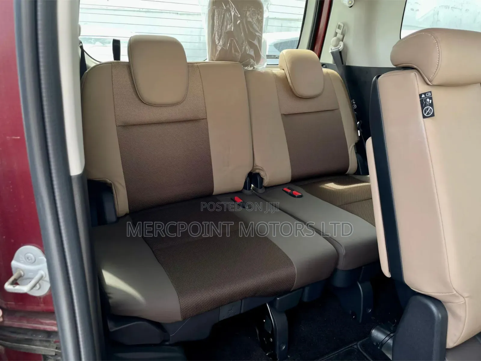 Nissan Serena 2019 Red