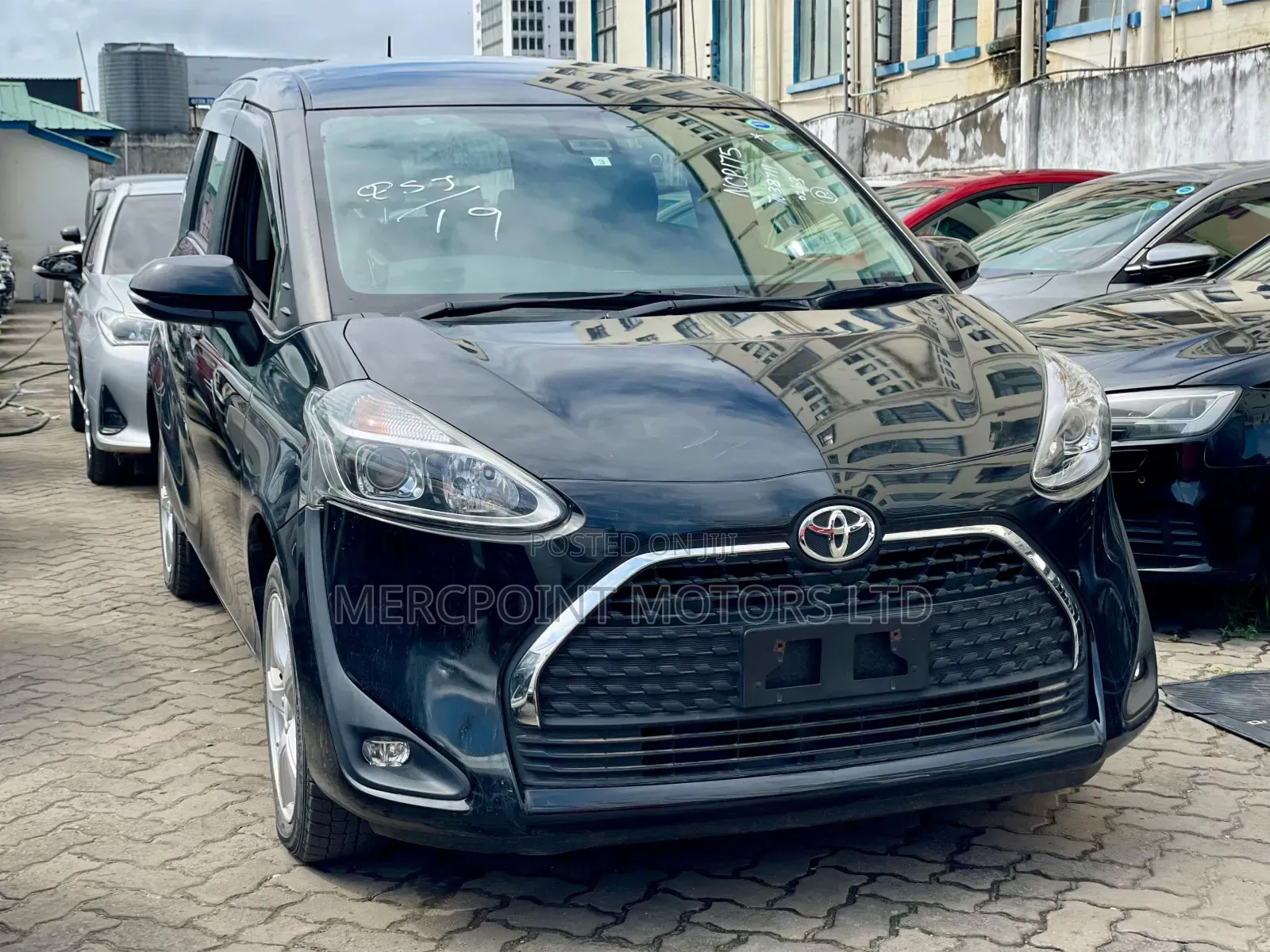 Toyota Sienta 2019 Matt Black