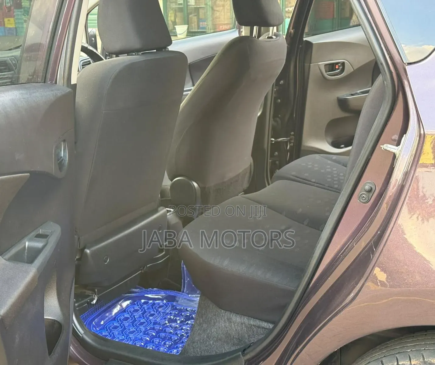 Toyota Ractis 2012 Brown