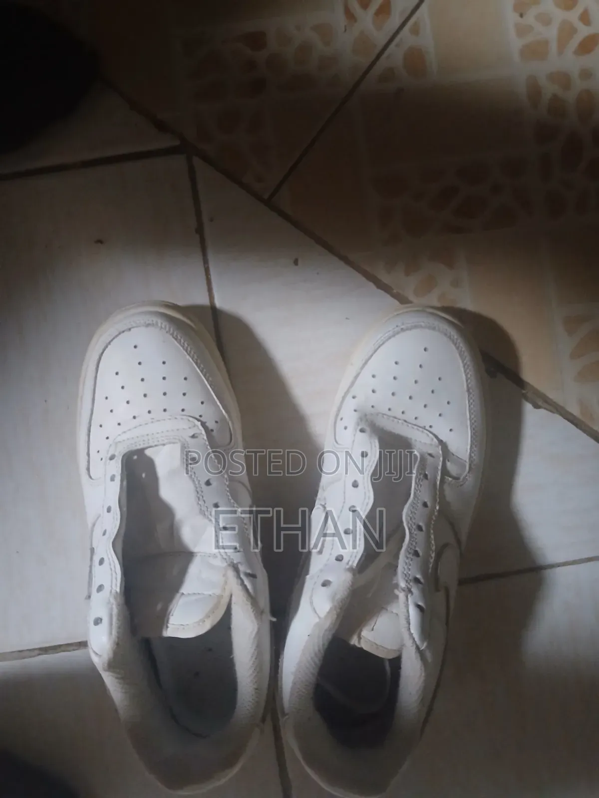 Good Quality Second Hand Shoes