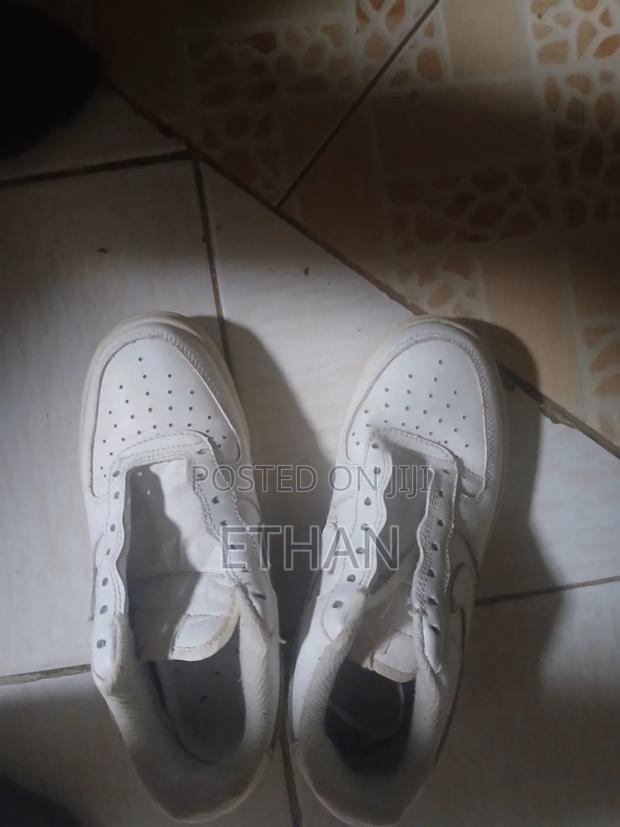 Good Quality Second Hand Shoes - thumbnail 2