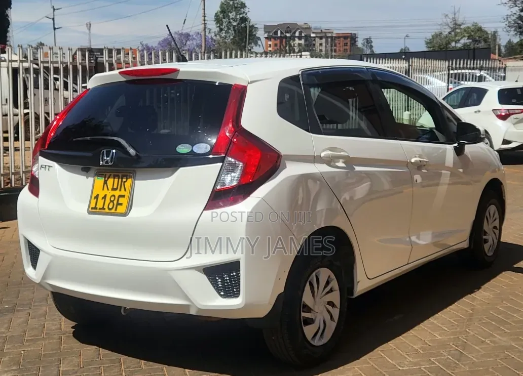 Honda Fit 2017 White