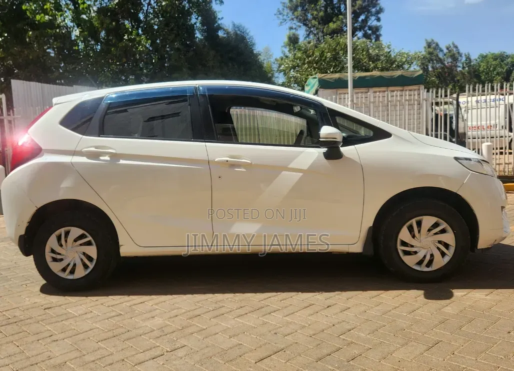 Honda Fit 2017 White