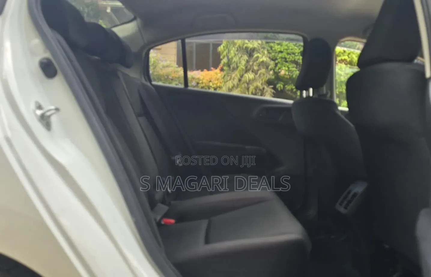 Honda Grace 2019 White