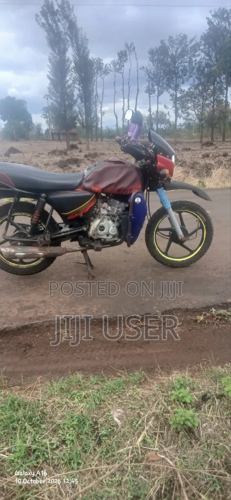Bajaj Boxer 150 UG 2018 Red