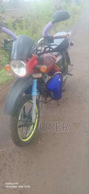 Bajaj Boxer 150 UG 2018 Red