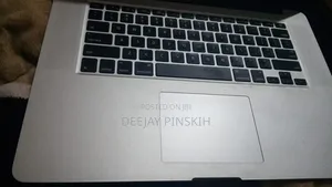 Laptop Apple MacBook 2015 16GB Intel Core i7 HDD+SSD 512GB