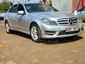Mercedes-Benz C200 2014 Silver