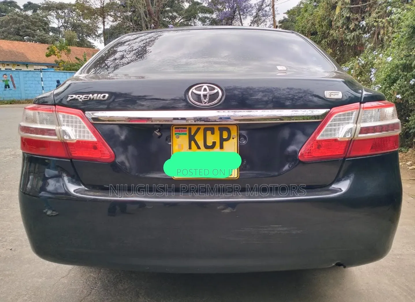 Toyota Premio 2011 Black
