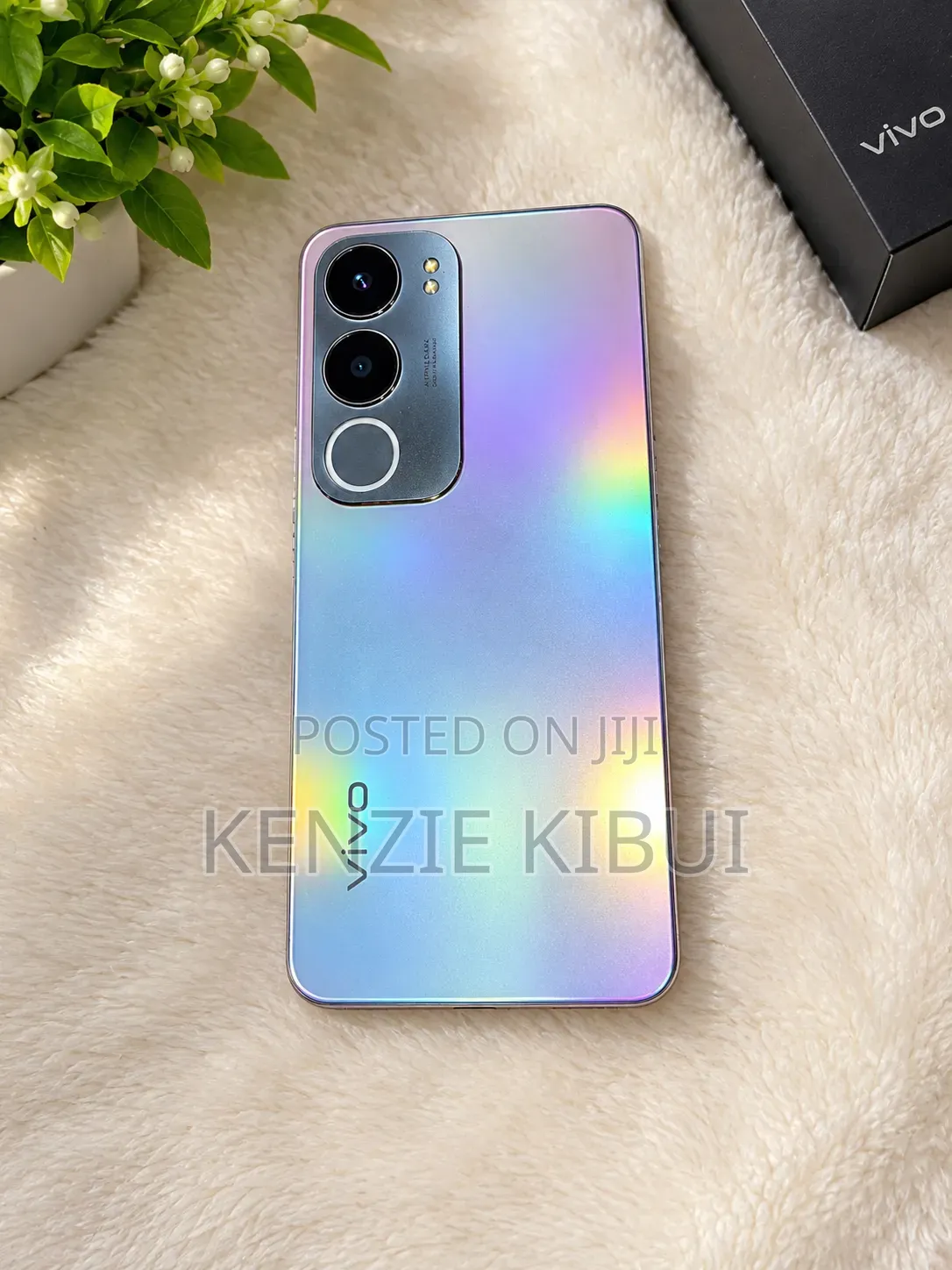 Vivo Y19s 64 GB Silver