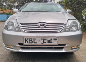 Toyota Corolla 2004 Silver