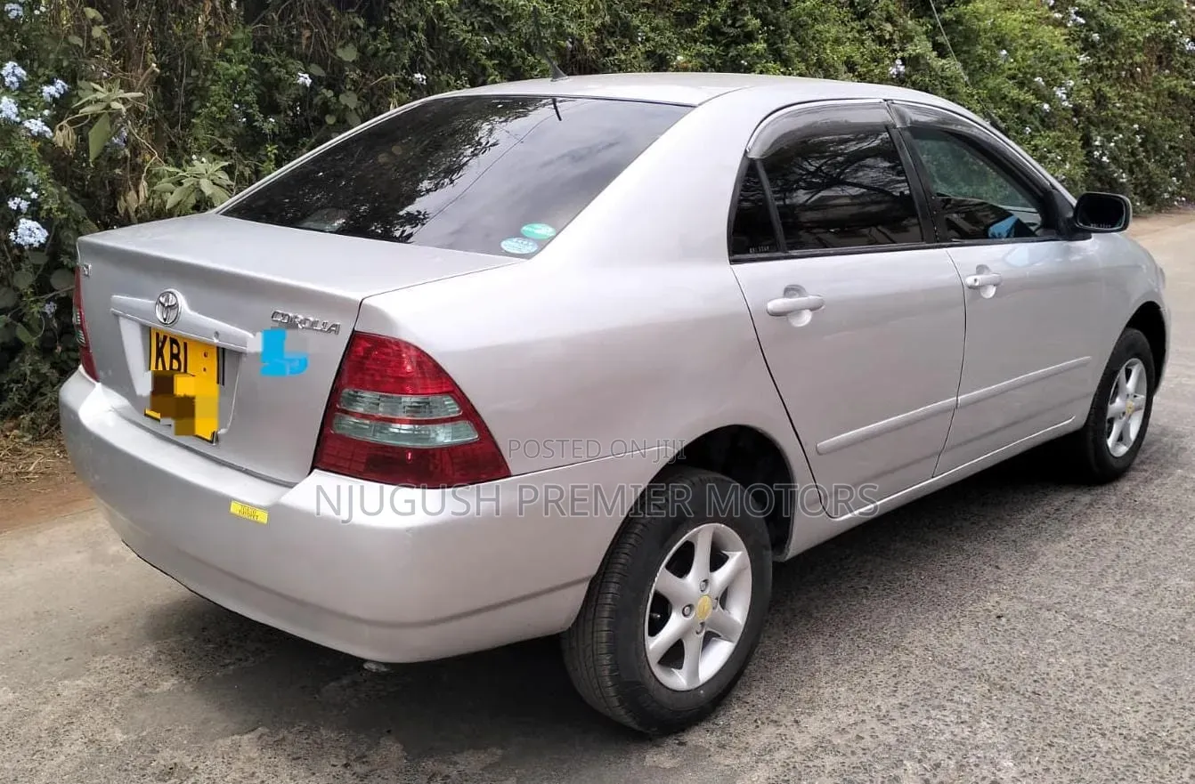 Toyota Corolla 2004 Silver