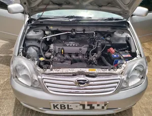 Toyota Corolla 2004 Silver