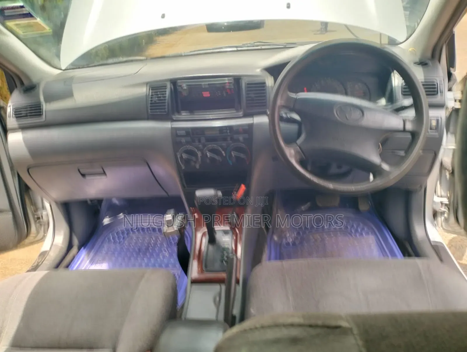 Toyota Corolla 2004 Silver