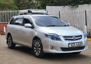 Toyota Corolla Fielder 1.5 Petrol AWD 2011 Silver