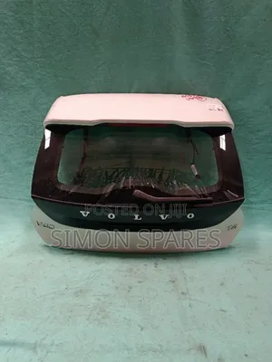 Tail GATE/boot VOLVO V40 2015