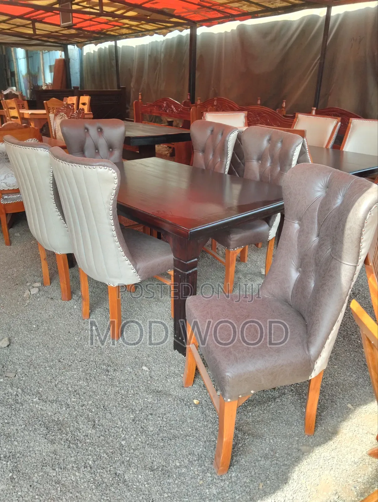 Artisan Two-Tone 6 Seater Tufted Solid Wood Dining Set