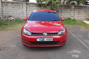 Volkswagen Golf 2014 Red