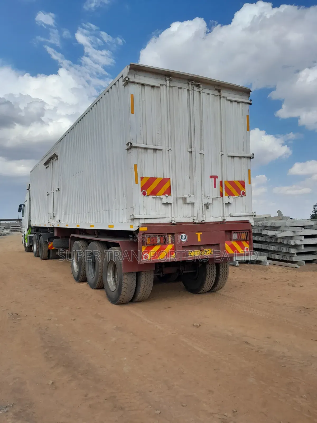 Trailers.open Top,closed body.skeleton or Flatbed.30 T.