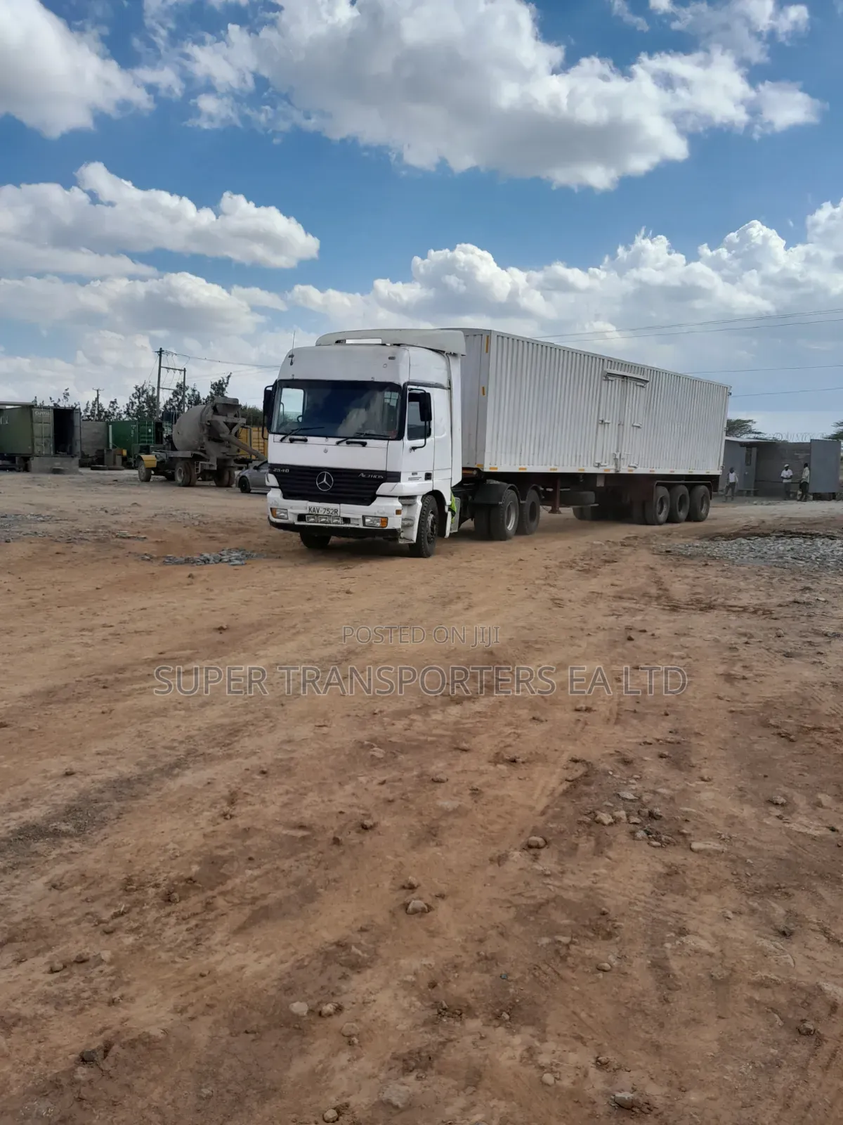 Trailers.open Top,closed body.skeleton or Flatbed.30 T.