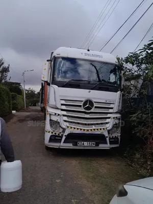Trailers.Transport.36 Ft- 40 Ft .30 Tonnes.
