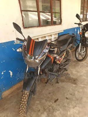TVS Apache 160 4V 2013 Black