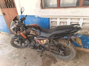 TVS Apache 160 4V 2013 Black