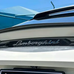 Lamborghini Urus Base 4dr AWD 2020 Pearl