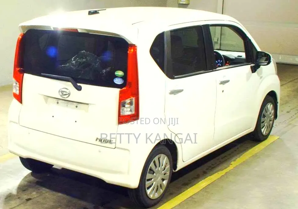 Daihatsu Move 2019 White