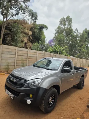 Isuzu D-MAX 2015 Silver