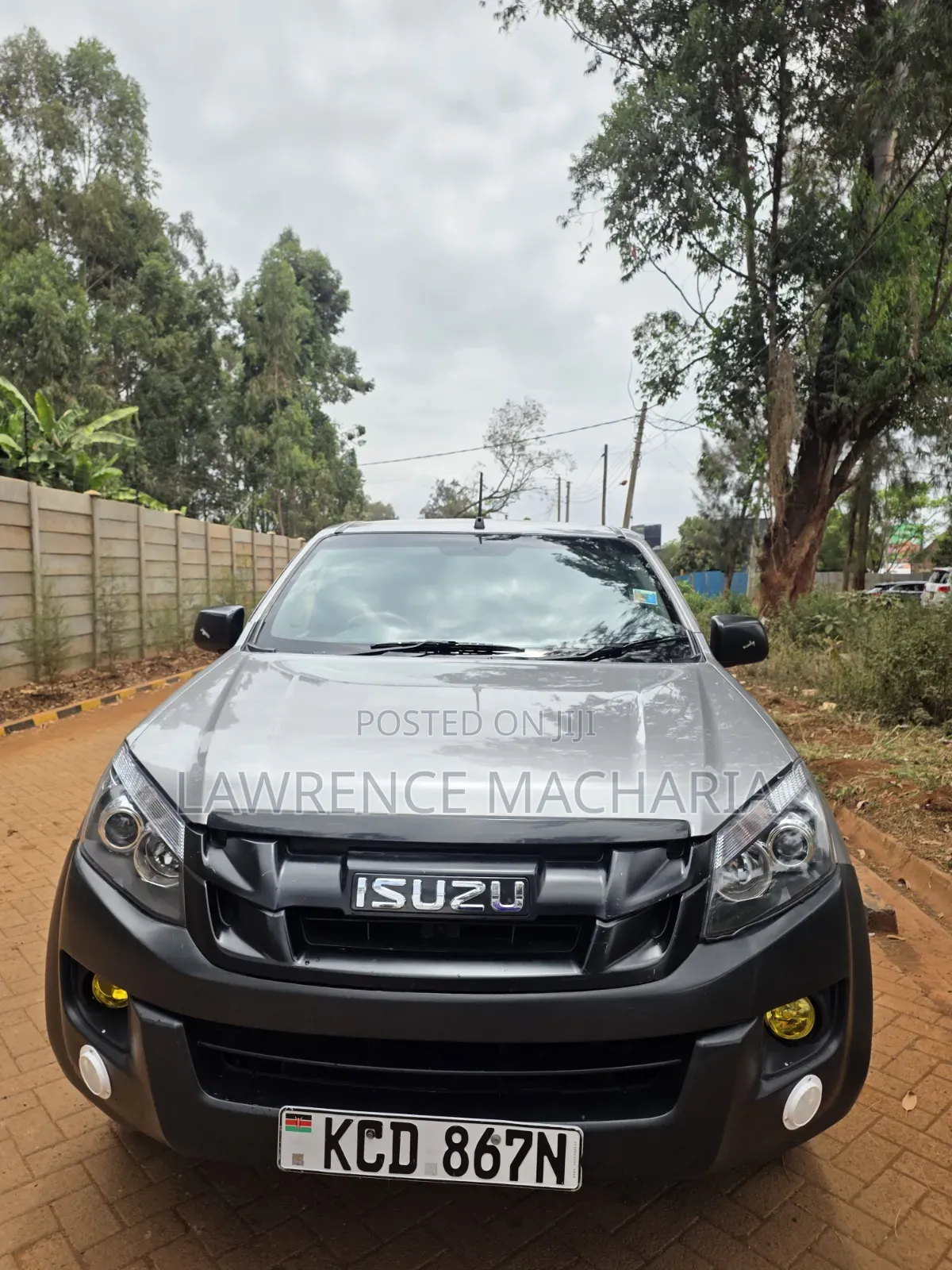 Isuzu D-MAX 2015 Silver