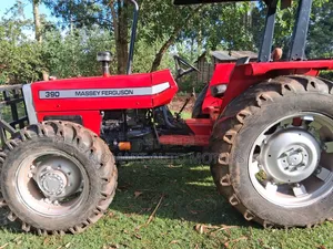 Tractor Massey Ferguson 390 Four Wheel Kaj