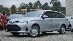 Toyota Corolla Fielder 1.5 Petrol FWD 2021 Silver