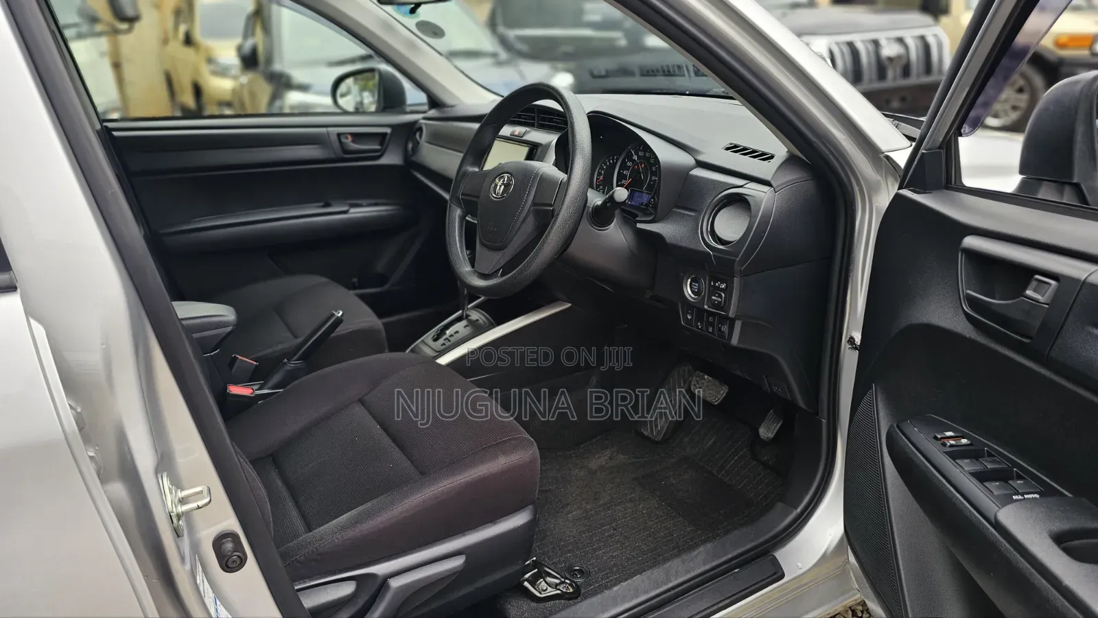Toyota Corolla Fielder 2019 Silver