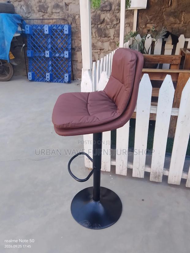 Counte4 Bar Stools